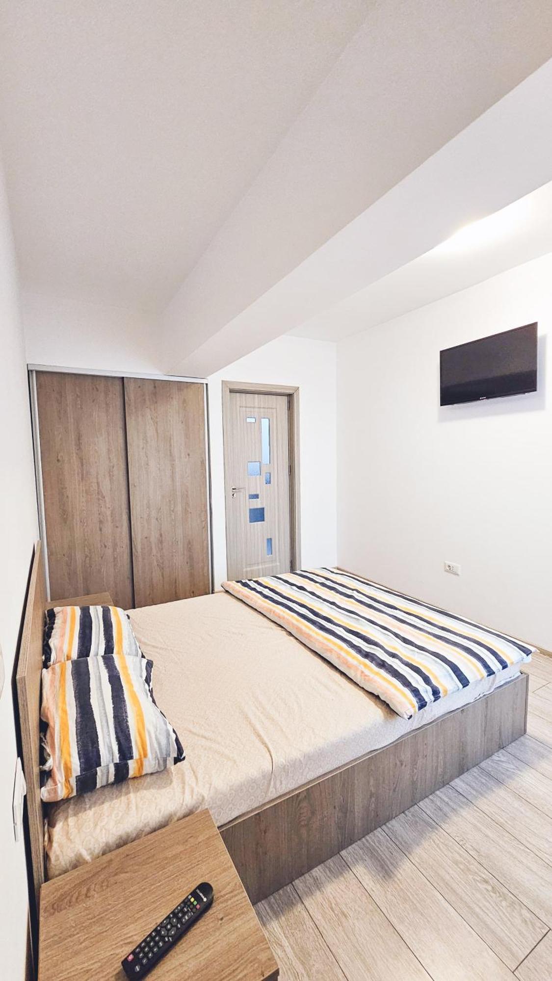 Apartament Dem Radulescu 3 Camere! Râmnicu Vâlcea Extérieur photo