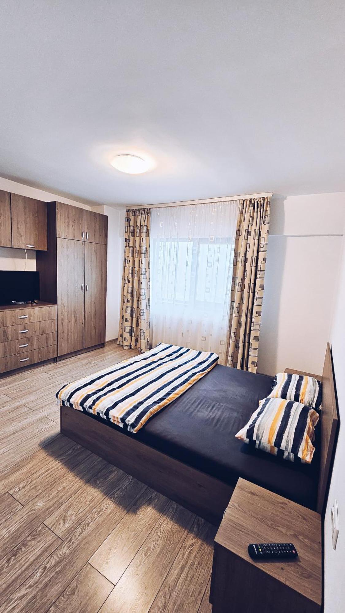 Apartament Dem Radulescu 3 Camere! Râmnicu Vâlcea Extérieur photo